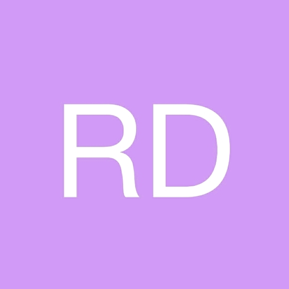 Meet your Posher, Robin - Picture 1 of 2